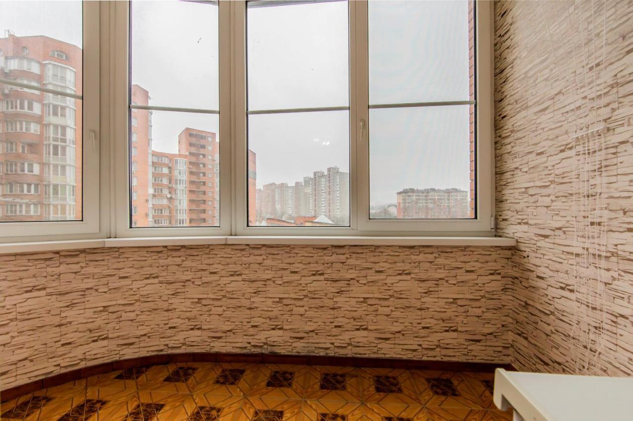 Комфортная Двухкомнатная Квартира Возле Метро Академгородок Kiev Exterior foto